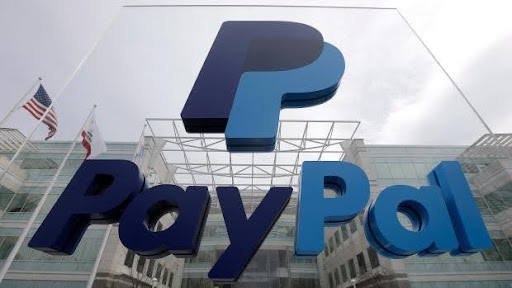 Read more about the article Court orders PayPal to give business account details to CRA